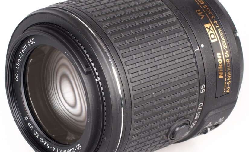 Nikon AF-S DX NIKKOR 55-200mm Lens